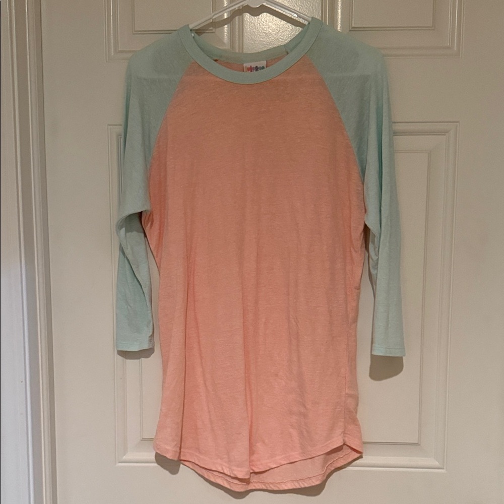 LuLaRoe Long Sleeve Tee in Soft Coral and Light Aqua